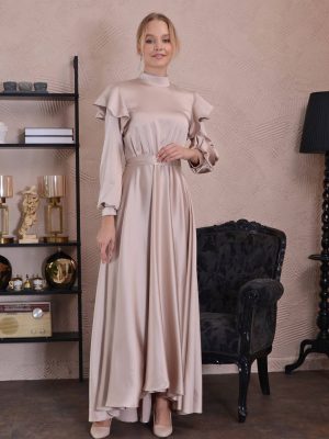 Discover the exquisite beauty of a modest and beautiful evening dress! This meticulously designed dress blends timeless elegance with modern fashion. It's tailored for women seeking high-quality fashion with an elegant touch. Made from premium materials and crafted with precision, this dress offers a flattering silhouette that enhances every body type. Its modest design gracefully covers the body, featuring stylish sleeves and intricate details that add charm and luxury. Perfect for any special occasion, from weddings to formal receptions, this dress transcends age and exudes captivating allure. Why not indulge in a stunning and modest evening dress that will make you stand out with warmth and style? Step outside the ordinary with the perfect dress for you – whether you're a young woman, a sophisticated lady, or a mother of the bride. It allows you to express your personal style and captivate all eyes. Don't wait any longer; invest in a beautiful and modest evening dress