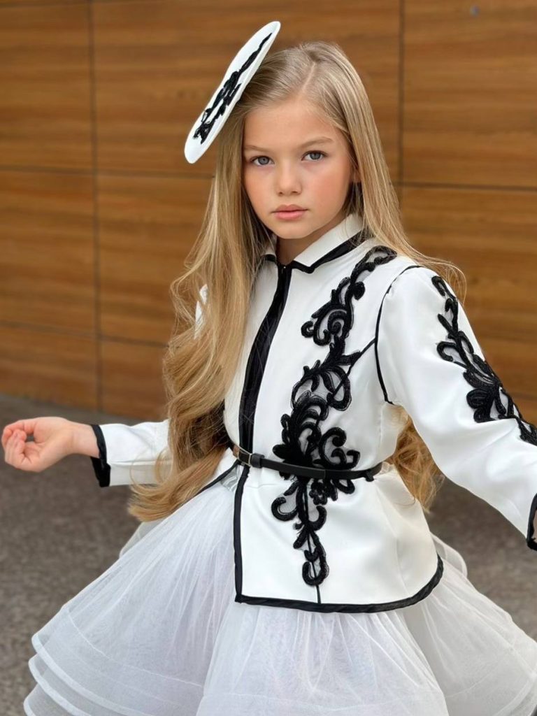 שמלות ילדות לאירועים 