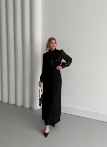 שמלת 🌸 שמלות לנשים 2025 – קולקציית שמלות ערב צנועות – היכנסי לאתר לראות את כל הדגמים המרהיבים | VERDAH מבית Verdah | מבד – עיצוב יוקרתי ואופנה צנועה | Verdah elegant modest fashion שמלה שמלת ערב לנשים