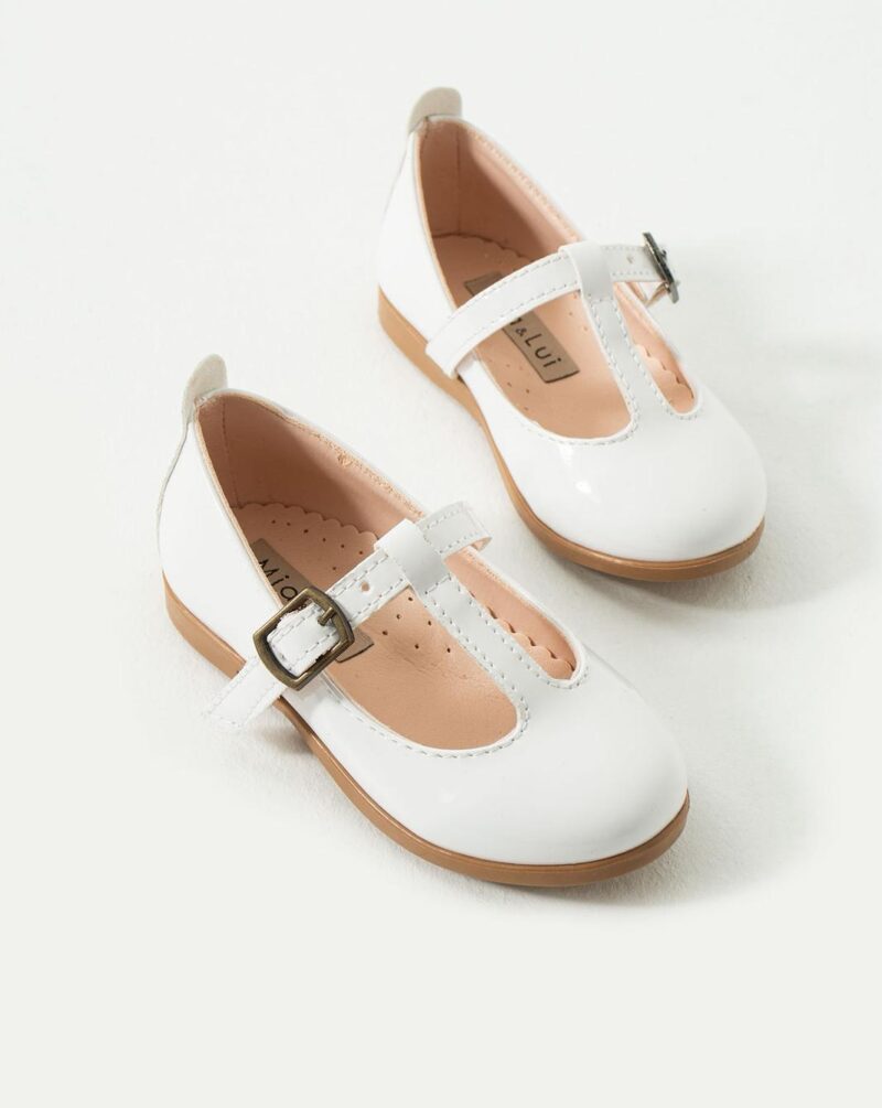 נעליים לילדות אלגנטיות