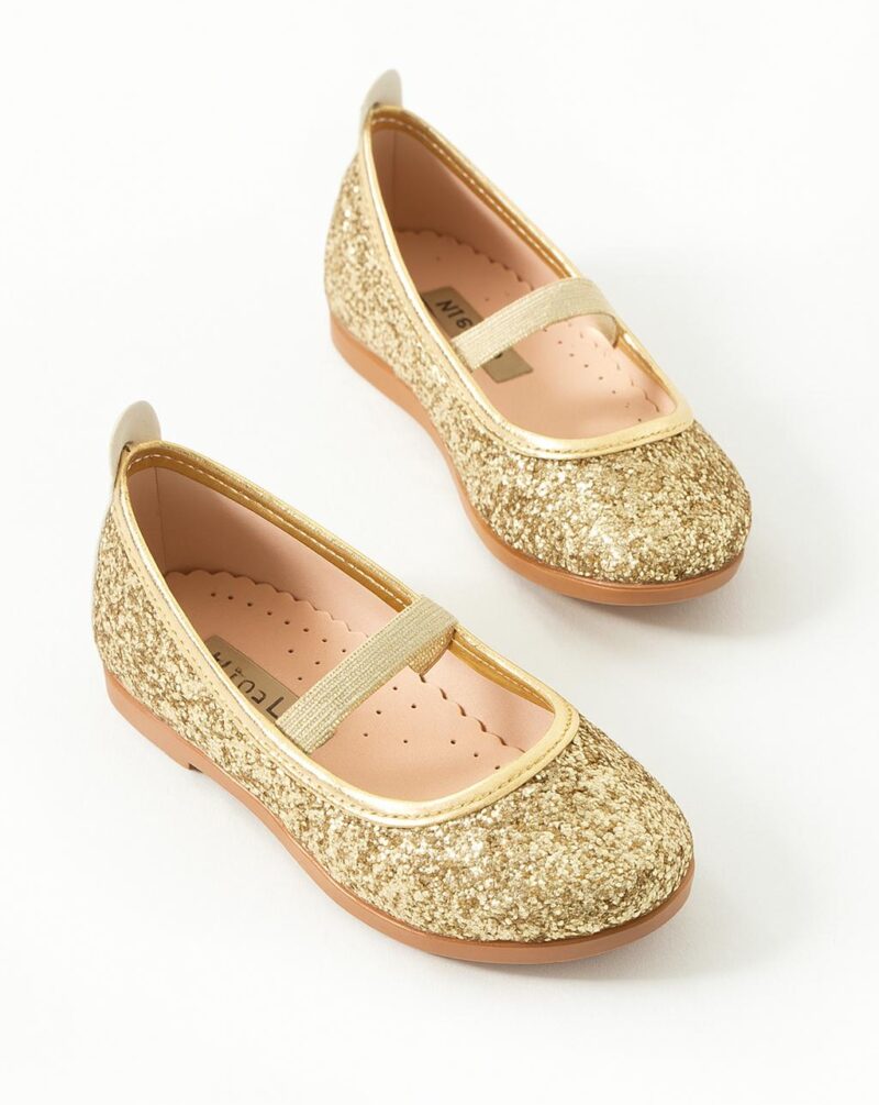 נעליים לילדות ולאירועים