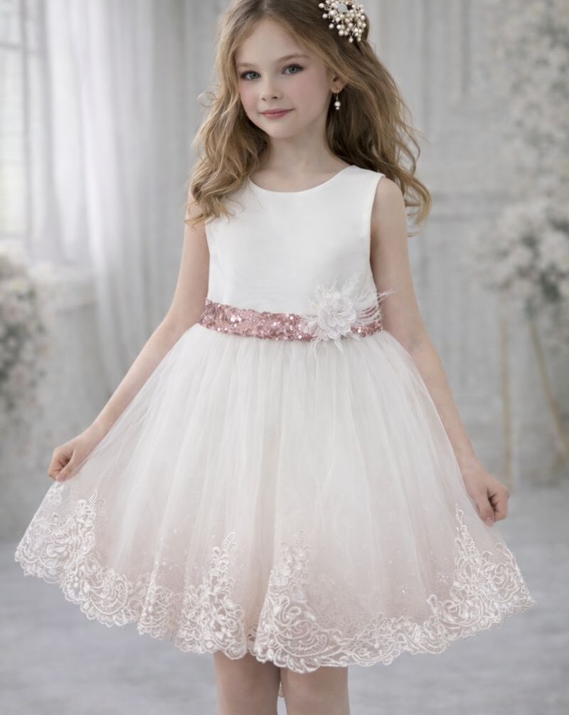 שמלות לילדות ושושבינות