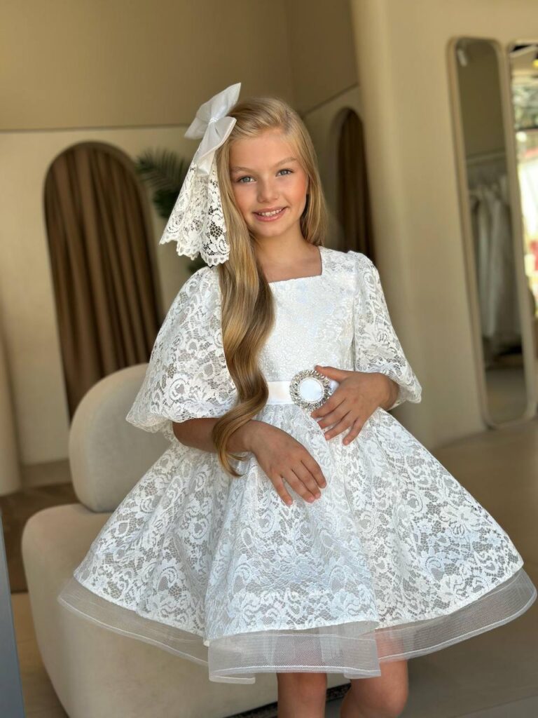 שמלות לילדות ושושבינות לאירועים