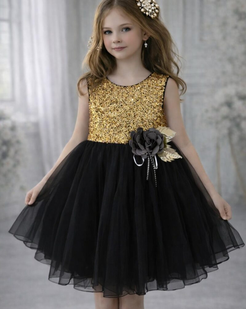 שמלות לילדות ושושבינות