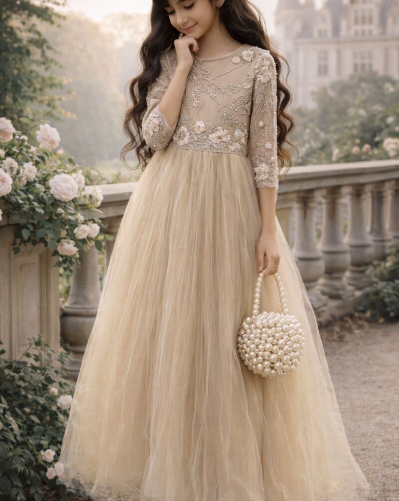 שמלות לילדות ושושבינות זהב